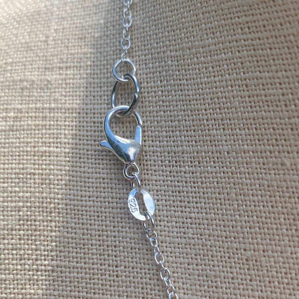 NWT Sterling Silver Plated Chain & Crucifix Alloy Metal Charm Necklace - Picture 14 of 14